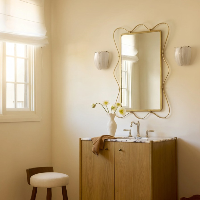 Velora wandlampen in een badkamerinterieur