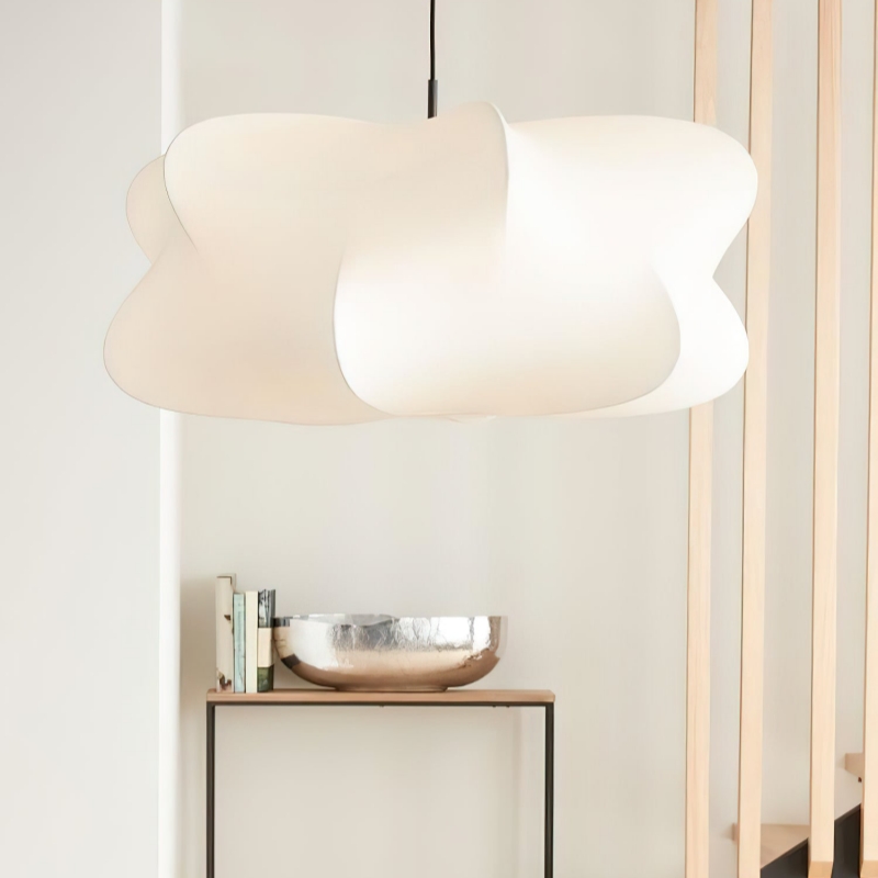 Elysia hanglamp close-up in kamer