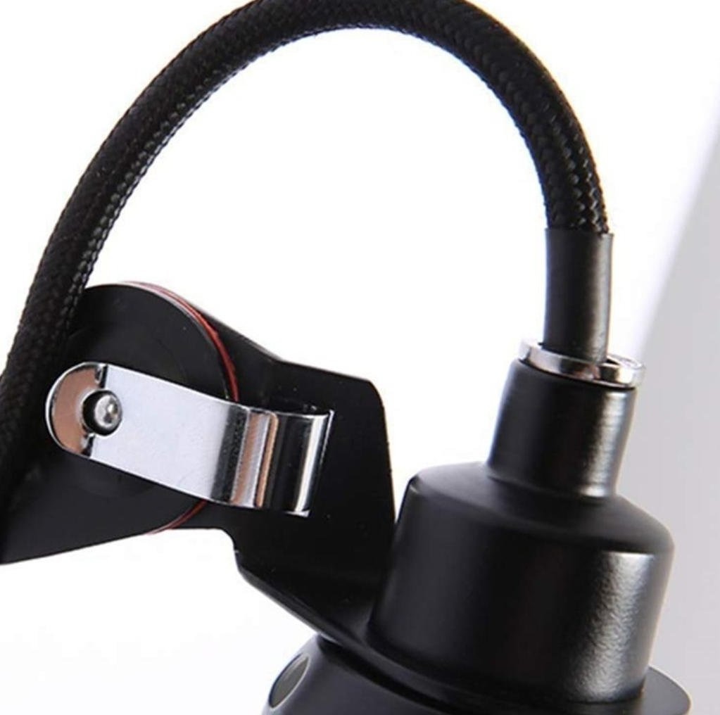 Flexible Adjustment with Durable Support