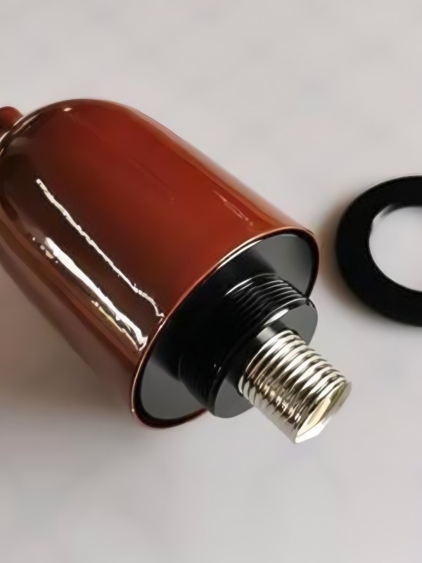 Lampbehuizing in de kleur van de verf