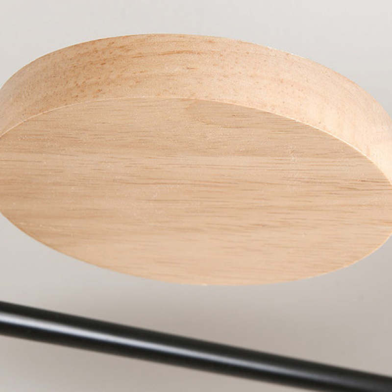 Houtdetail van plafondlamp