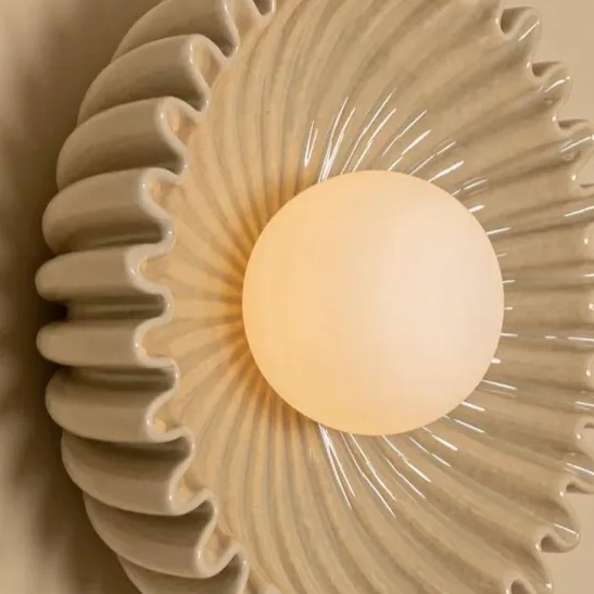 Keramische bloemvorm van de Glova wandlamp