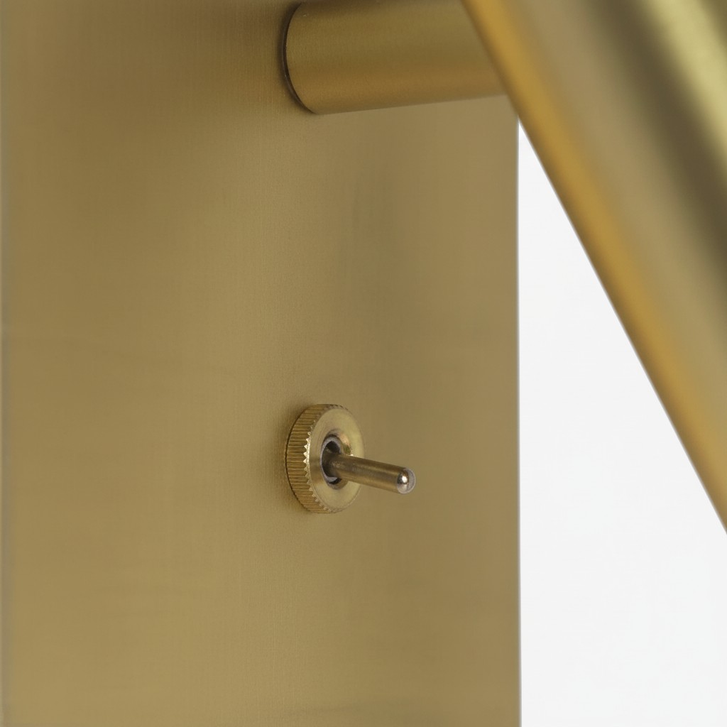 Messing detail van de Slimlux wandlamp