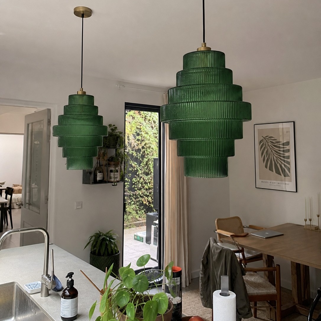 Klantfoto van groene Kaleon hanglampen
