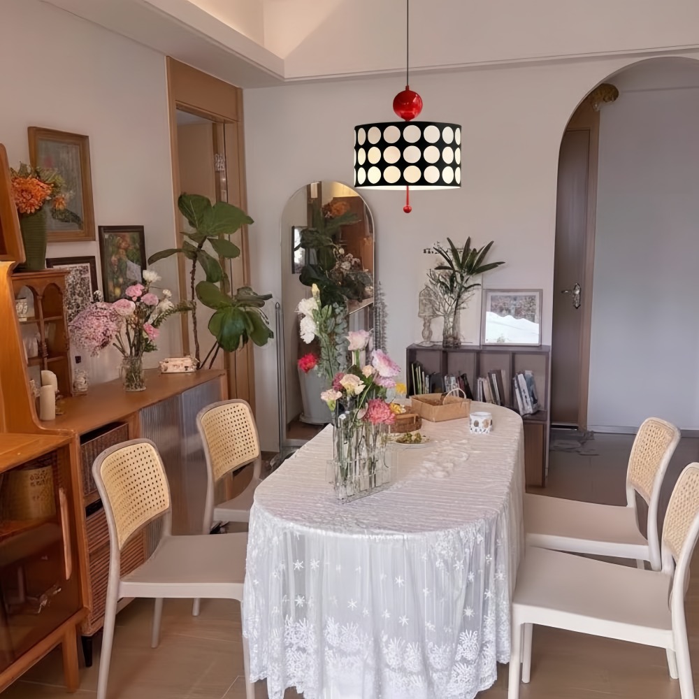 Klantfoto van Dotrelia hanglamp boven eettafel