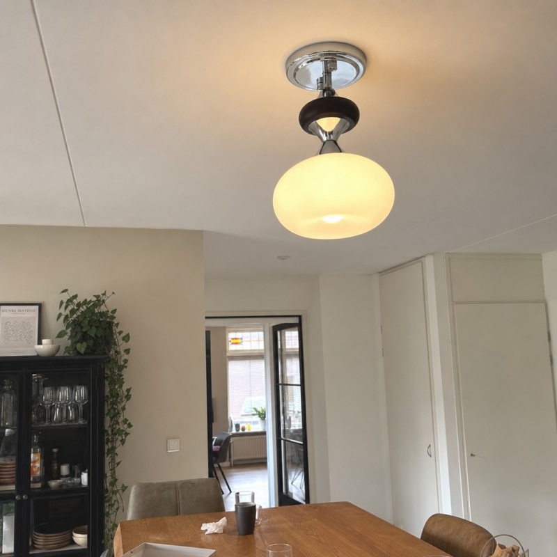 Valesey lamp in een woonkamer