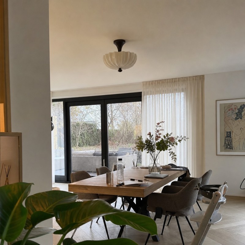 Durnic plafondlamp in eetkamer