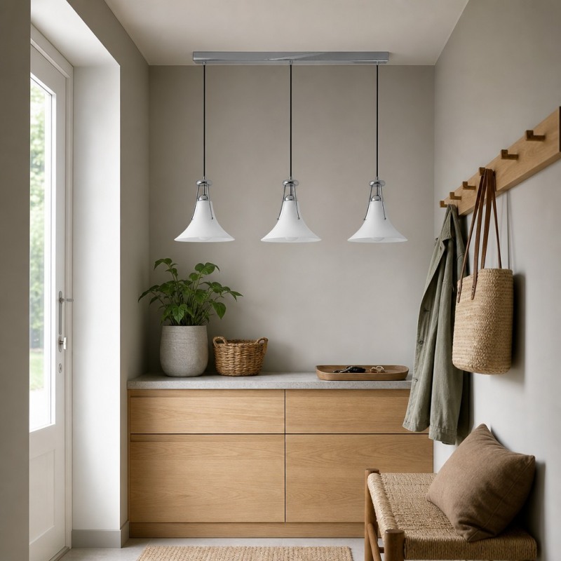 Magnolia hanglampen in hal