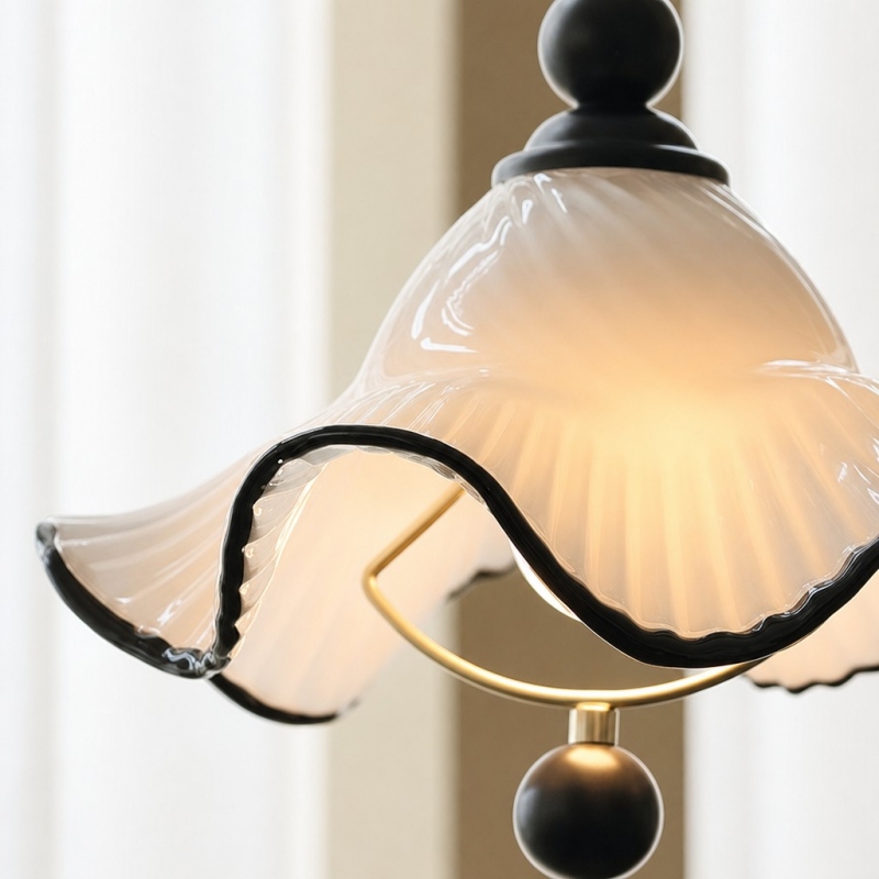 Close-up van de verlichte Cazelle hanglamp